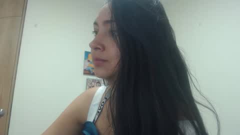 camila_rouswhyth online show from February 15, 4:53 am