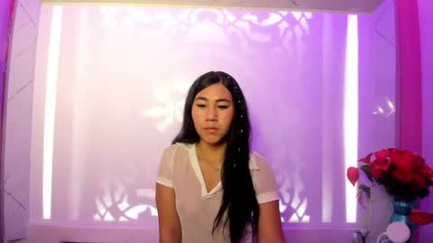 camila_velvet_ online show from June 23, 12:03 pm