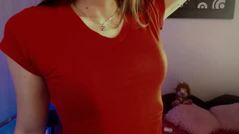 Snapshot of camila_ventura chatting on May 28, 1:19 pm Camila ventura online show from May 28, 1:19 pm