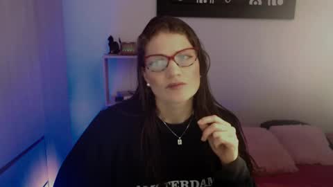 Snapshot of camila_ventura chatting on May 30, 12:02 pm Camila ventura online show from May 30, 12:02 pm