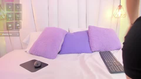 Snapshot of camilaa_mendoza chatting on May 28, 12:19 am CAMII online show from May 28, 12:19 am