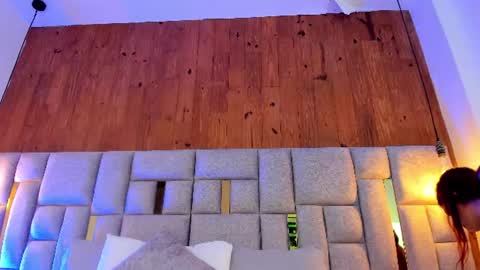 camilaa_smith_ online show from June 15, 1:08 am