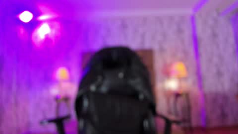 Snapshot of camilaachain chatting on February 20, 9:42 pm online show from February 20, 9:42 pm