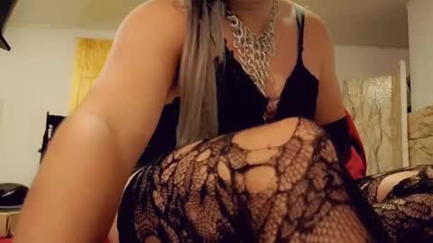 camila online show from November 22, 10:31 pm