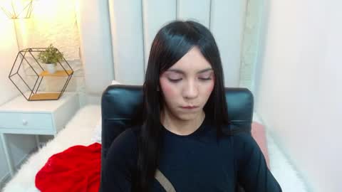 Snapshot of camilah_tk chatting on June 1, 12:51 pm Cami online show from June 1, 12:51 pm