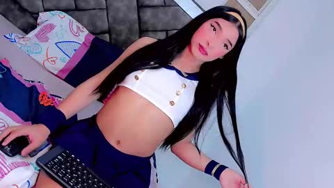 Snapshot of camilajhoones chatting on February 11, 6:51 am camilajhoones online show from February 11, 6:51 am