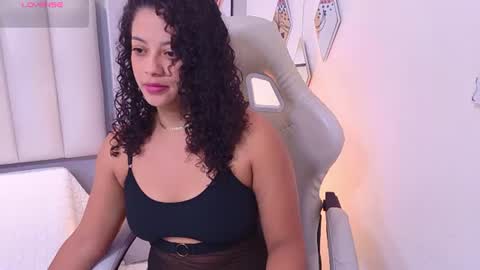 Snapshot of camilalevy chatting on June 22, 12:24 pm Camila online show from June 22, 12:24 pm