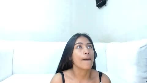 Snapshot of camilapaez1 chatting on February 6, 5:03 am cami online show from February 6, 5:03 am