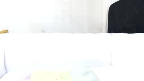 Snapshot of camilapaez1 chatting on December 16, 3:17 pm cami online show from December 16, 3:17 pm