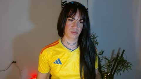 camilaparrisx online show from July 8, 3:11 am