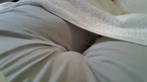 flash 50 tokens BIG CLIT  tits pussy. masturbation big clit 150 tokens fingers inside pussy 1000 tk  pump big clit 300 tk online show from January 8, 3:36 pm