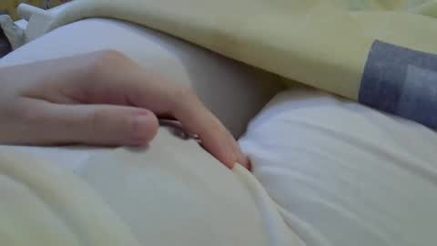 flash 50 tokens BIG CLIT  tits pussy. masturbation big clit 150 tokens fingers inside pussy 1000 tk  pump big clit 300 tk online show from April 27, 6:50 pm