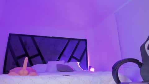 camila preston online show from April 28, 6:29 am