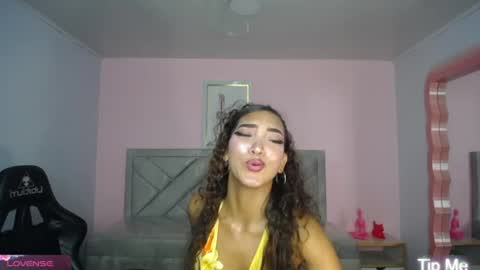 camila online show from June 13, 1:53 pm