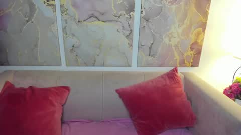 camilladreamer online show from June 7, 7:17 pm