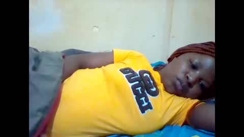 camillah_sweet online show from May 5, 8:22 am