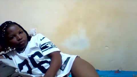 camillah_sweet online show from May 23, 2:50 am