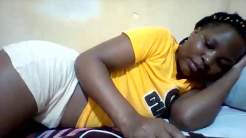 camillah_sweet online show from May 26, 7:10 pm