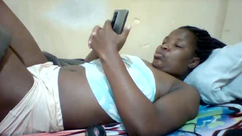camillah_sweet online show from July 16, 3:23 am