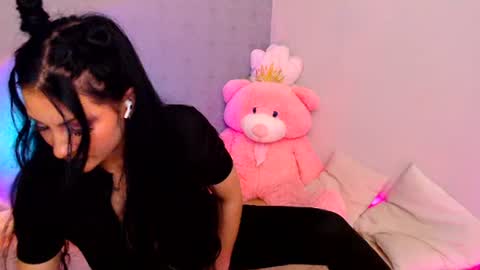 CamillaRose  online show from July 29, 12:25 pm