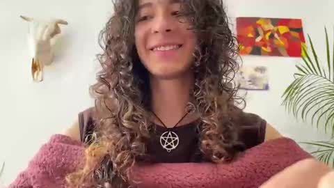 Snapshot of camille_delrey chatting on November 4, 4:06 pm Camille online show from November 4, 4:06 pm