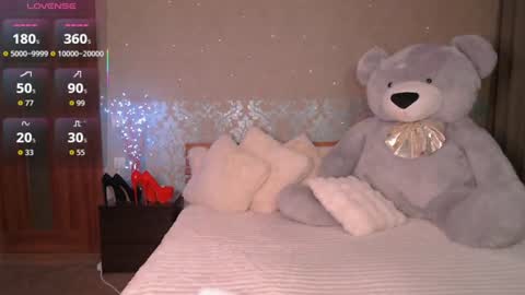 Snapshot of camille_game chatting on July 30, 9:25 pm Camille Game online show from July 30, 9:25 pm