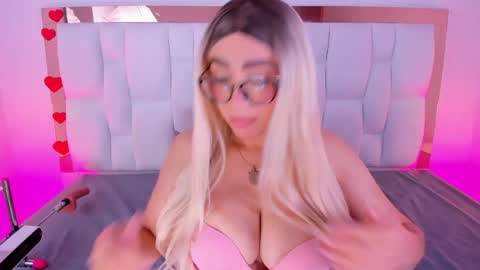 Camille online show from April 25, 1:41 pm