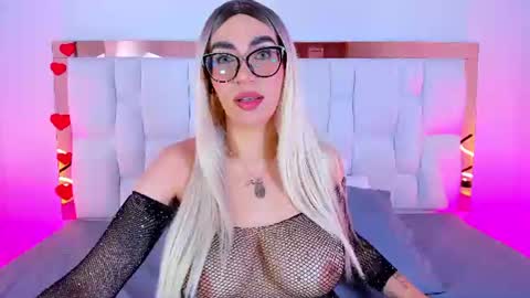 Camille online show from July 4, 12:55 pm