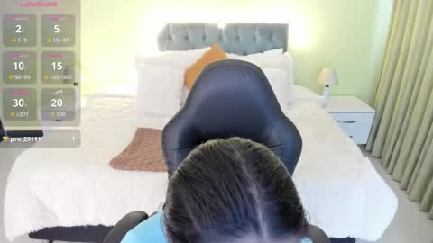 Camille online show from October 28, 11:36 am