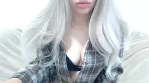 CamilleBunny online show from May 3, 2:50 am