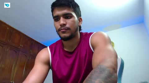 camilo_contre21 online show from June 3, 10:04 pm