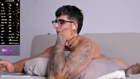 Snapshot of camilo_ospina_ chatting on July 10, 1:54 am INDEPENDENT MODEL online show from July 10, 1:54 am