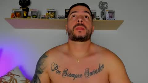 camilo_restrepo21 online show from February 17, 2:08 am