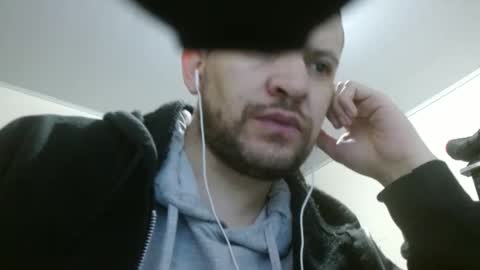 camilo online show from February 19, 6:00 am