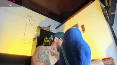 Snapshot of camilomayer chatting on October 11, 2:59 pm Camilo online show from October 11, 2:59 pm