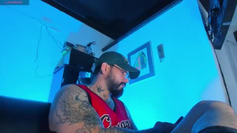 Snapshot of camilomayer chatting on October 21, 4:51 pm Camilo online show from October 21, 4:51 pm