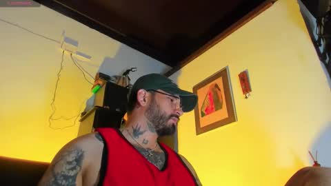 Snapshot of camilomayer chatting on November 8, 10:26 am Camilo online show from November 8, 10:26 am