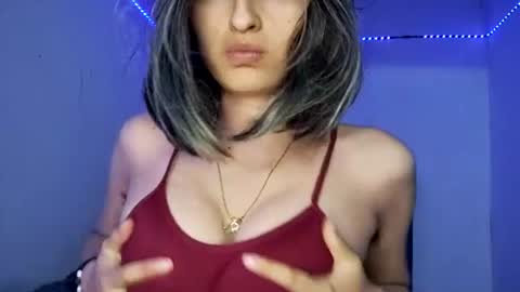 Snapshot of camilonrilli chatting on July 23, 5:16 am Cami online show from July 23, 5:16 am