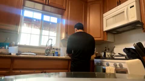 Snapshot of camilooo_cb chatting on October 28, 7:05 pm camilooo_cb online show from October 28, 7:05 pm