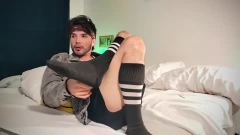 camilo online show from February 7, 6:35 am