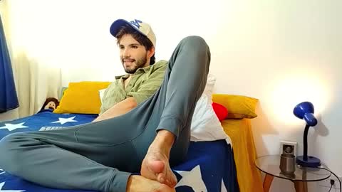 Snapshot of camilosaennz chatting on May 21, 7:10 pm camilo online show from May 21, 7:10 pm