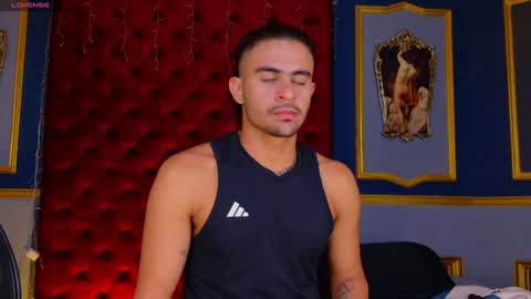 CLICK HERE  --   online show from December 16, 12:06 pm