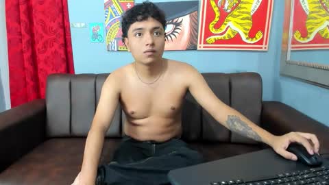 CamilowhiteS online show from March 16, 7:07 pm