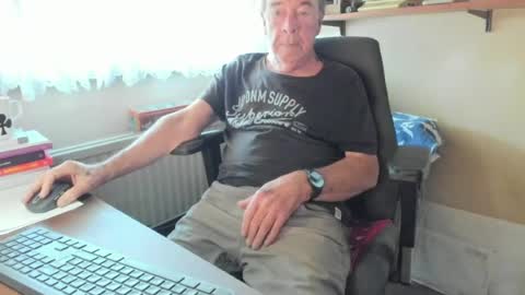 Cammee online show from July 16, 7:36 am