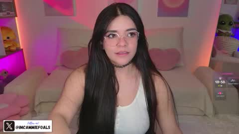 Snapshot of cammiefoalss chatting on December 15, 6:23 pm Lets reach 200 thumbs up online show from December 15, 6:23 pm