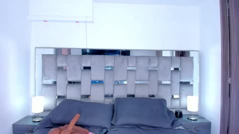 Camila online show from October 19, 1:56 pm