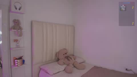 Laura Camila online show from February 27, 7:14 pm