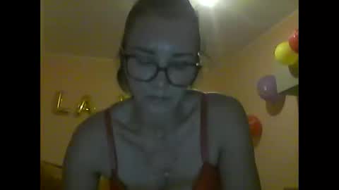 Snapshot of cammyskye chatting on October 17, 5:15 pm Cammy online show from October 17, 5:15 pm