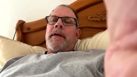 Snapshot of camperjay chatting on January 24, 9:26 pm james online show from January 24, 9:26 pm