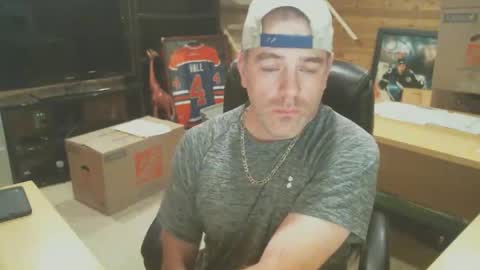 CanadianBacon6969 online show from October 25, 6:43 am